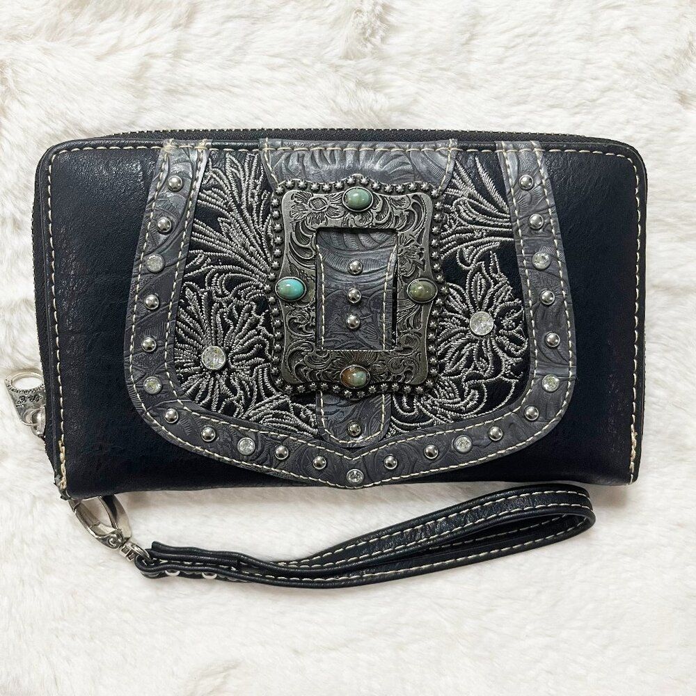 Rustic‎ Coutures Western Black Buckle And Turquoise Accents Zip Wallet Wristlet